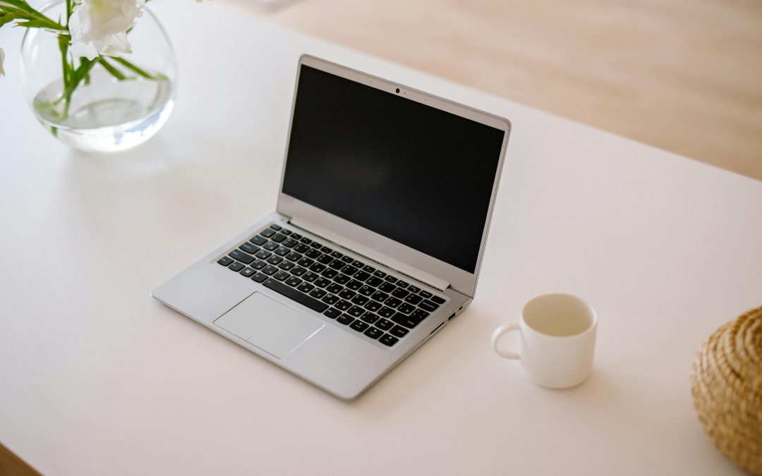 Create a Corporate to Freelance Bridge Income Stream