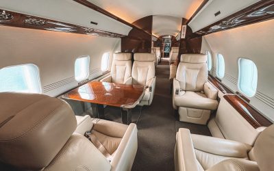 How to Book First‑Class Flights and Luxury Hotels For Solo Trips Like a Pro